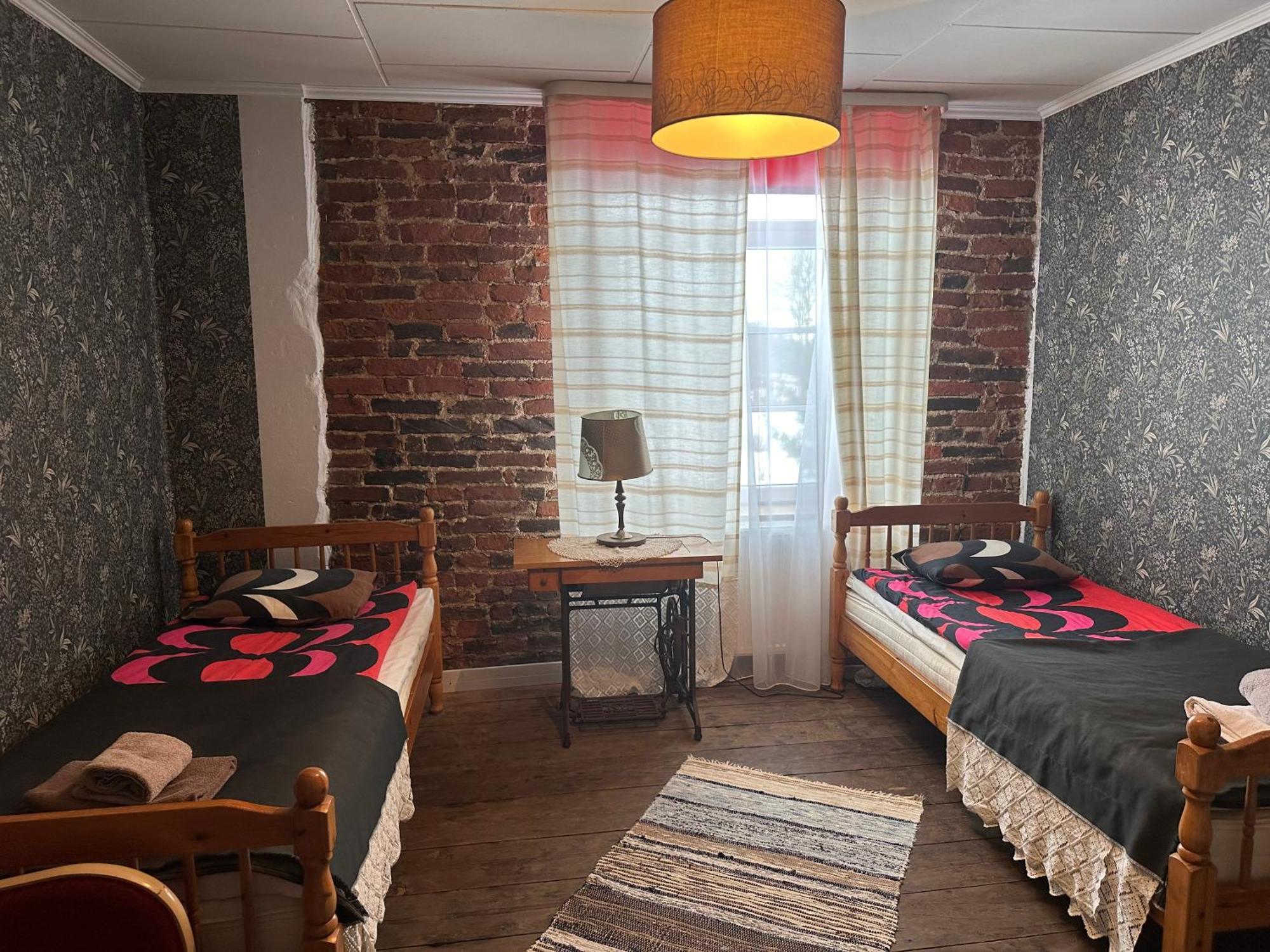 Guesthouse Kadrina Mois Luaran gambar