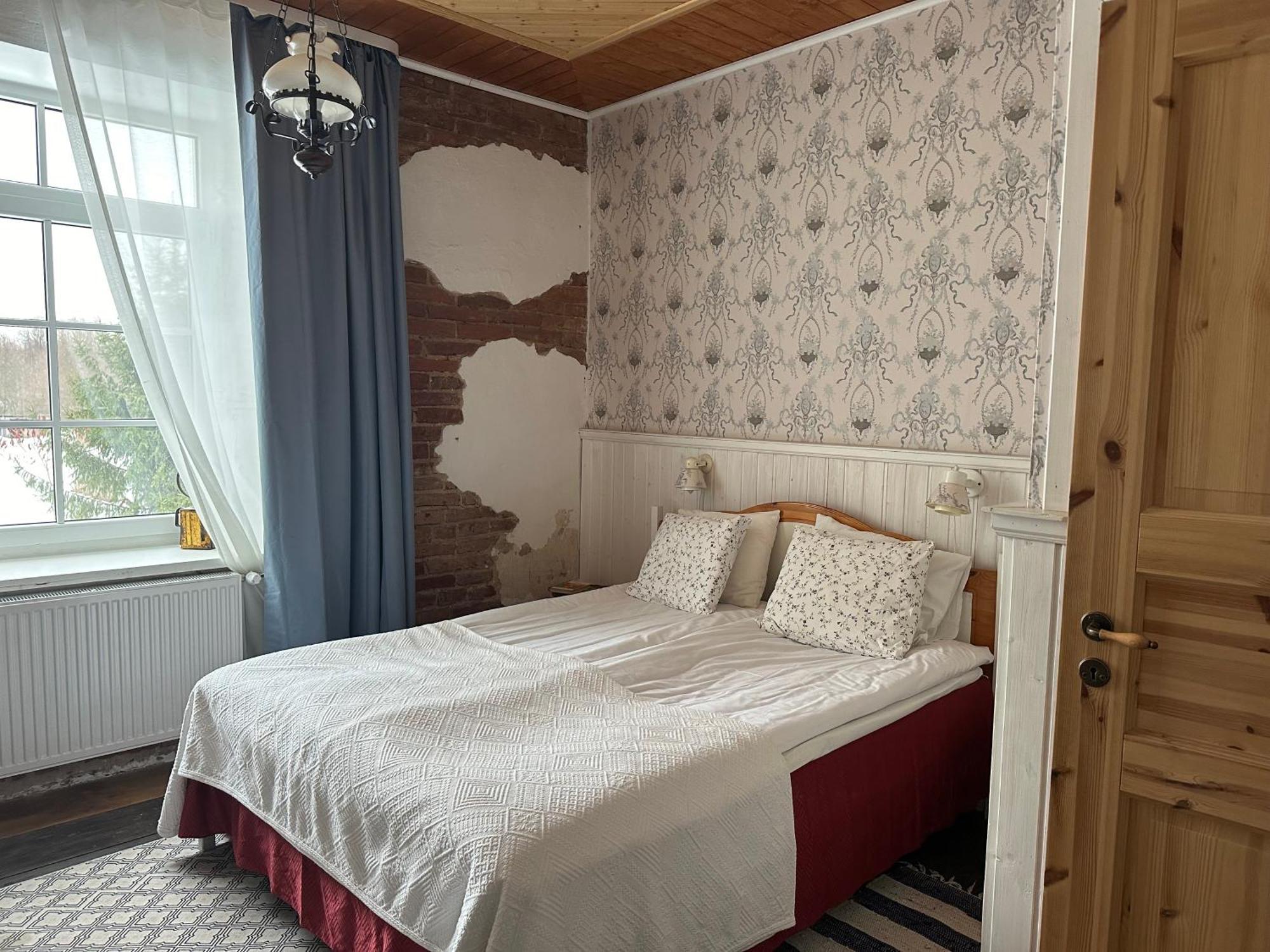 Guesthouse Kadrina Mois Luaran gambar