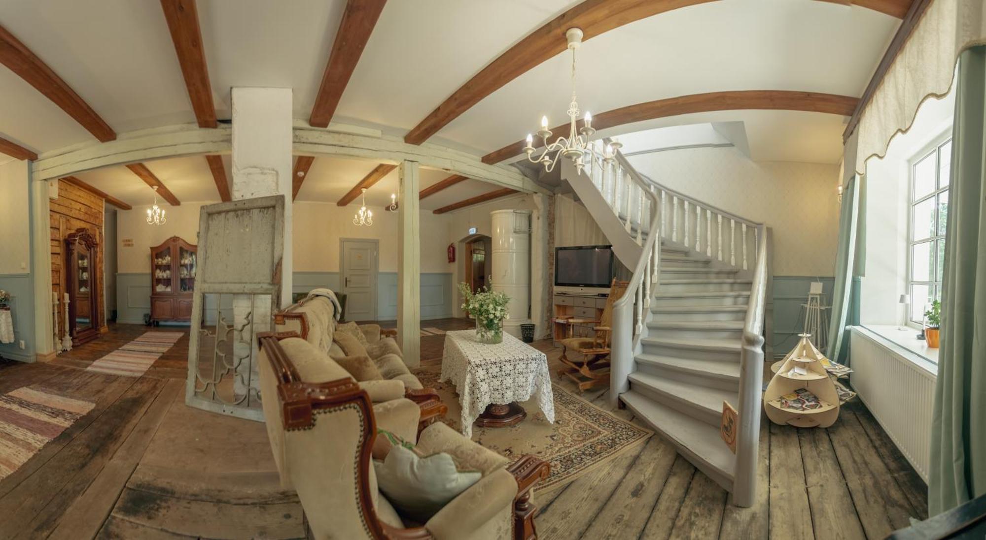 Guesthouse Kadrina Mois Luaran gambar