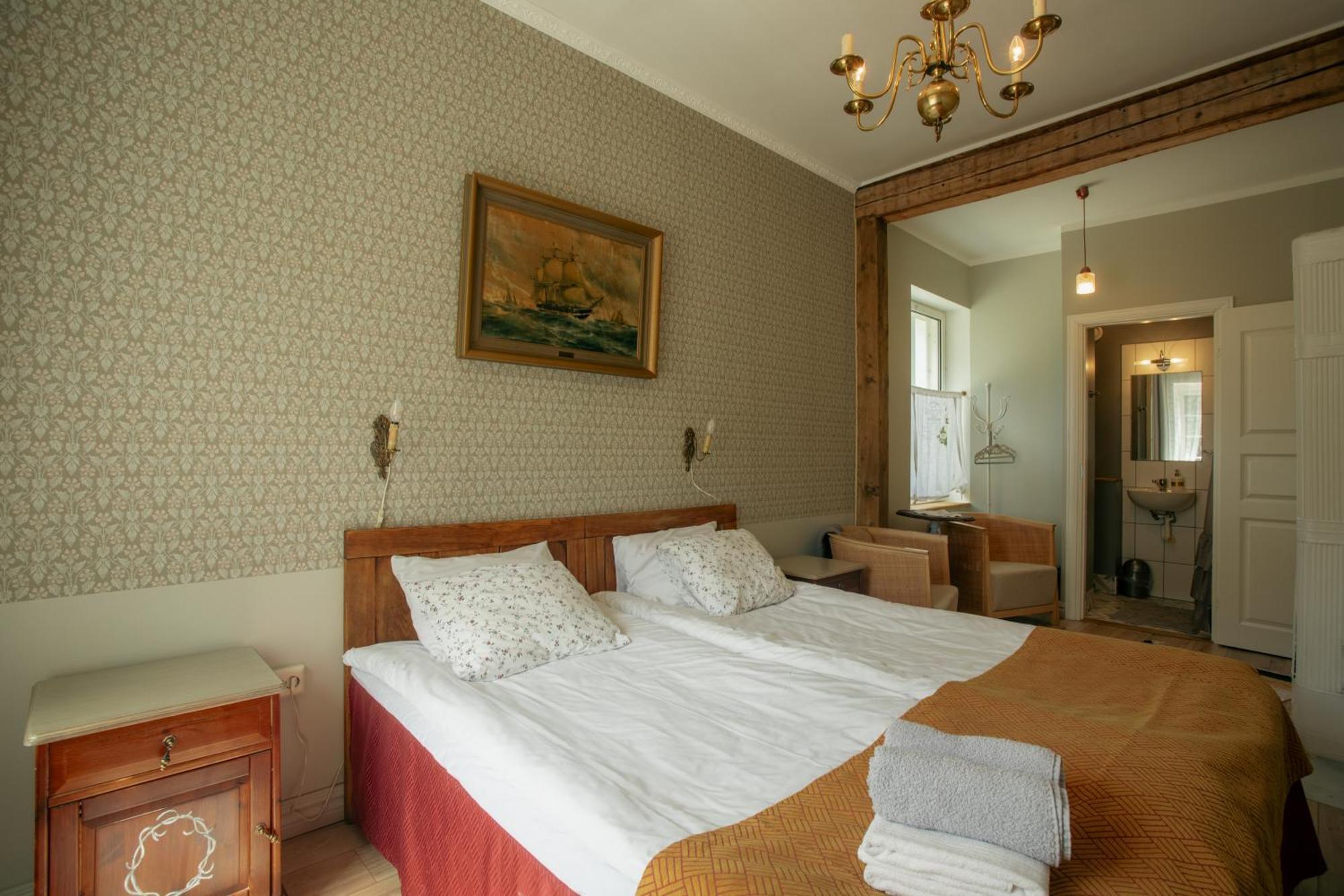 Guesthouse Kadrina Mois Luaran gambar